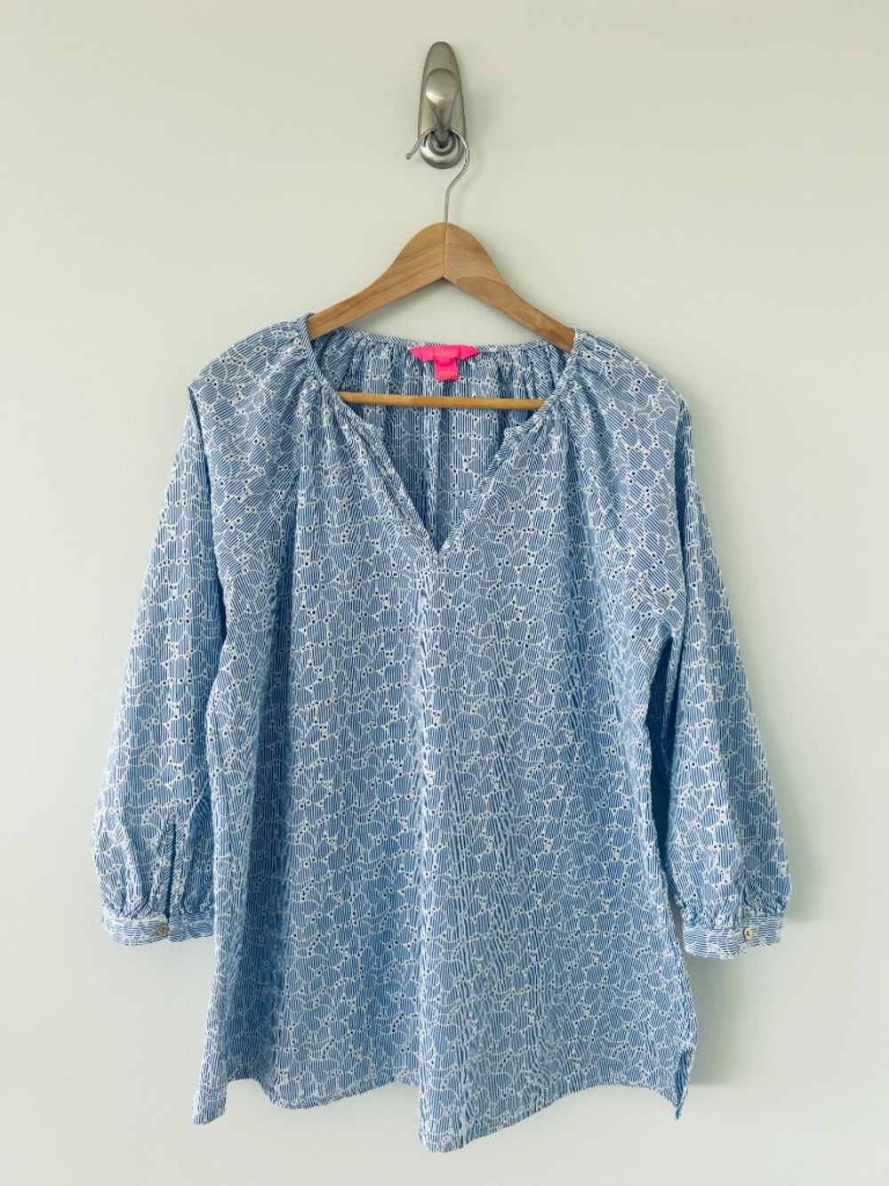 NWOT Lilly Pulitzer 3/4 Sleeve Willa Tunic Crew Blue Tint L